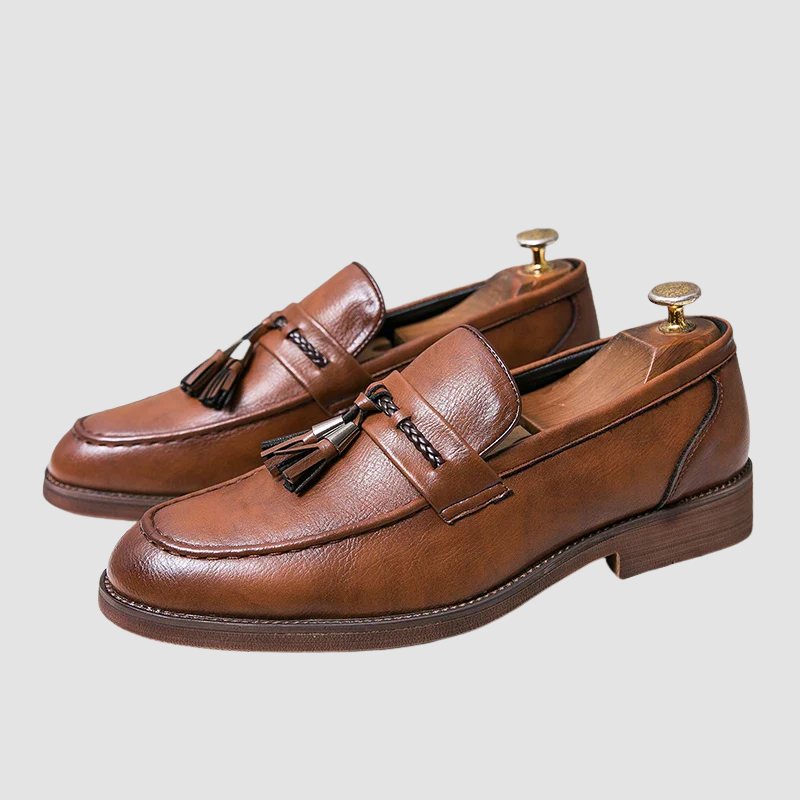 Loafersy Męskie z Frędzlami i Plecionym Paskiem