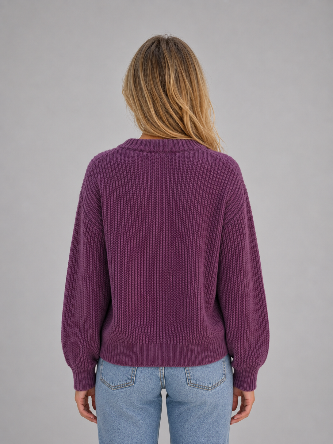 Sweter Rozpinany Damski o Grubym Splocie z Dekoltem w Serek